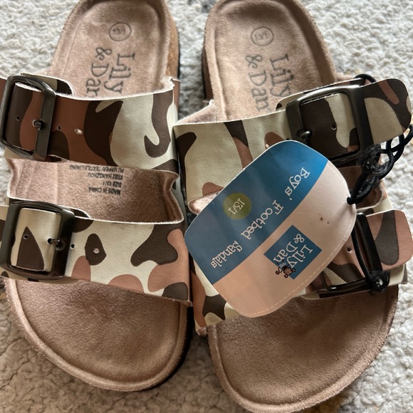 NWT Lily&Dan Suede Sandals Sz 13/1 boys footbed sand color camo - Picture 4 of 7